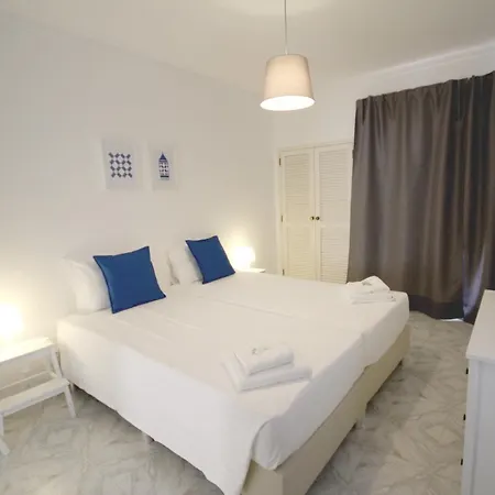 Villa Rosa B By Amcf