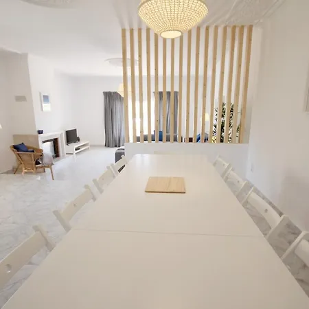 Villa Rosa B By Amcf